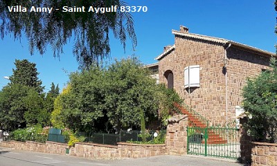  Fréjus, Saint Aygulf 83370, 2 chambres, 5 couchages, rez de jardin de villa, wifi internet, proche Galiote, loueur particulier 