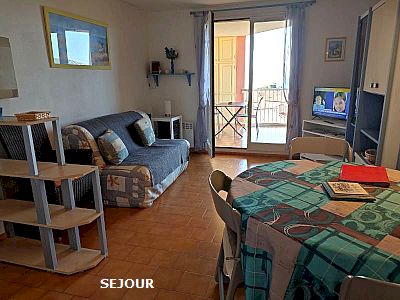 centre ville Fréjus Saint Aygulf 83, 1 chambre, 4 couchages, climatisation, garage privé, loueur particulier, proche plage Galiote, port de plaisance