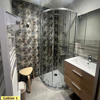 Location Fréjus, Saint-Aygulf 83, VAR 1 chambre, 4 couchages, climatisation, balcon au calme, proche mer plage Galiote, port de plaisance
