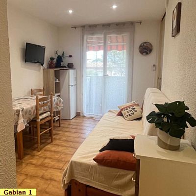 Location Fréjus, Saint-Aygulf 83, VAR 1 chambre, 4 couchages, climatisation, balcon au calme, proche mer plage Galiote, port de plaisance