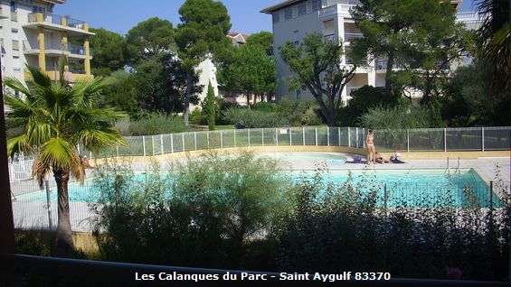 Calanques du Parc, Saint Aygulf 83370, 3 chambres, 6 couchages, piscine, centre ville, proche des plages