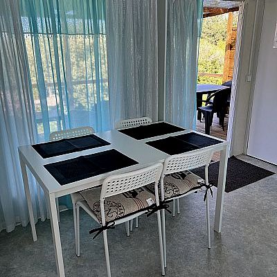  Location Roquebrune sur Argens, 83520, les chalets à la campagne, les Verteils, chemin du Ressard, wifi internet gratuit, climatisation