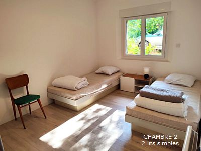 Location rez de jardin Saint-Aygulf 83370, centre ville 2 chambres, 5 couchages, jardin parking privatif
