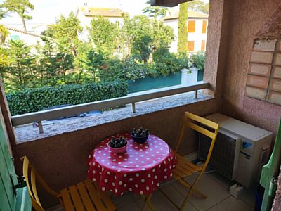 Fréjus Saint-Aygulf 83370, VAR, location saisonnière bord de mer, Bd Corot, proche plage de la Galiote, parking, climatisation, box internet