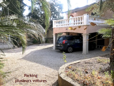  Location villa, Saint Aygulf, bord de mer, 3 chambres, 8 couchages, connection internet, proche calanque des Louvans, port de plaisance 