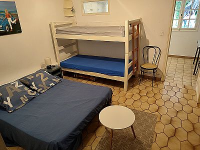  Location Ste Maxime, domaine du Soleil d'Or 1, plage de la Nartelle, mazet rez de jardin, wifi internet gratuit, 4/6 couchages 