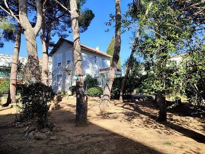  Saint Aygulf, le Grand parc, les Calanques du Parc, 3 chambres, piscine, garage, wifi internet, proche plage Galiote, particulier 